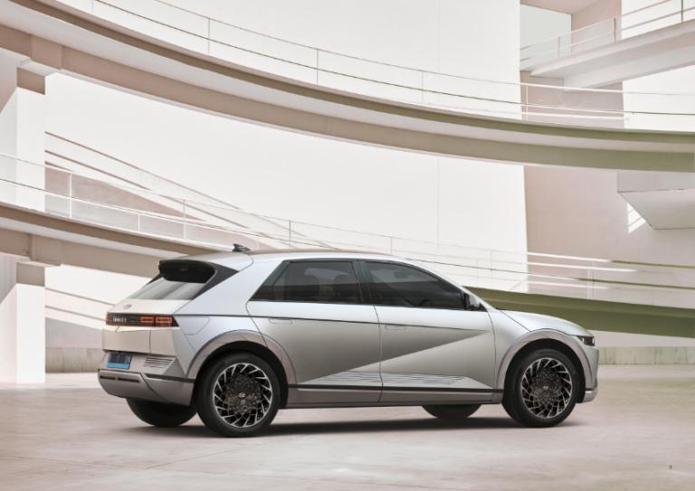 IONIQ-5_Brochure_003