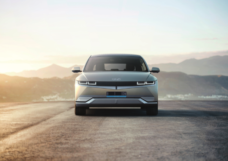 IONIQ-5_Brochure_004